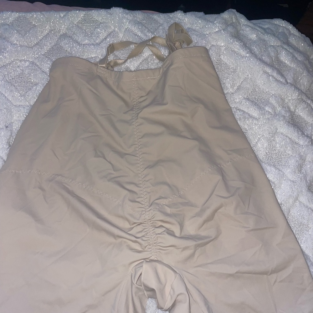 Shapewear extra large - Picture 5 of 5